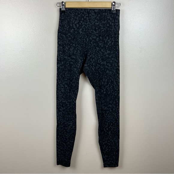 lululemon athletica Pants - Lululemon Align Pant 28" Size 6 Wild Thing Camo Deep Coal Athletic Workout Yoga